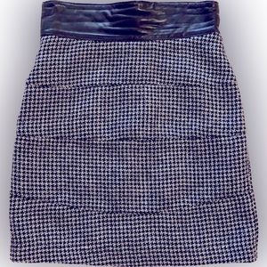 Marc Laurent Designs Skirt, Size 6